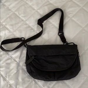 Lululemon All Night Festival Bag